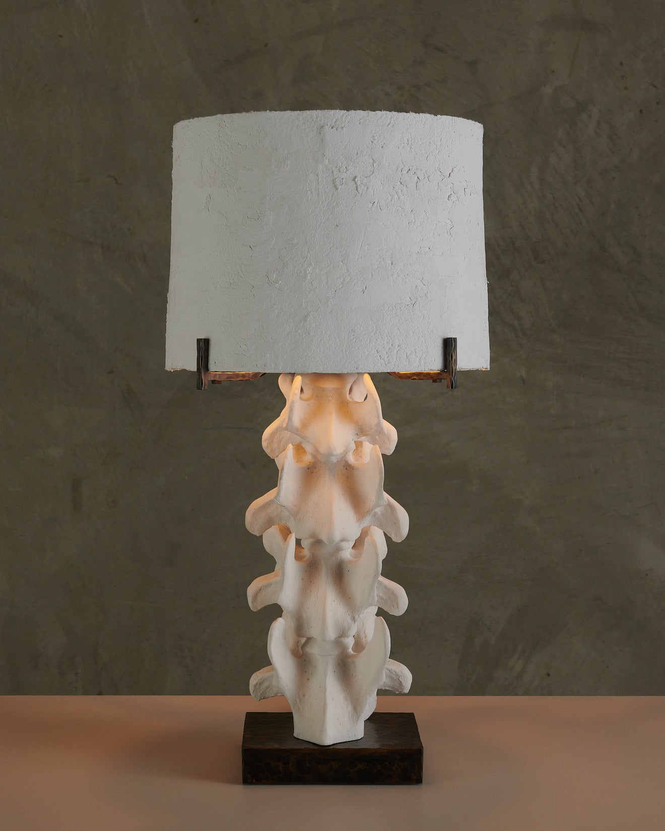 BC WORKSHOP VERTEBRAE TABLE LAMP FROM THE PRIMAL COLLECTION